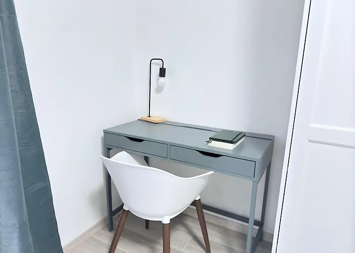 Beautiful House With Garden, Game, Gym, Terrace&parking