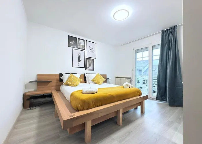 Beautiful House With Garden, Game, Gym, Terrace&parking 公寓 *