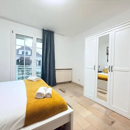 Beautiful House With Garden, Game, Gym, Terrace&parking